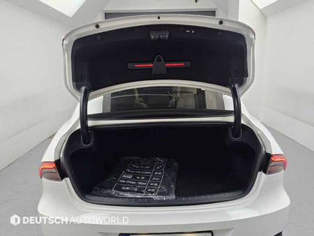 Hyundai Grandeur — photo 19