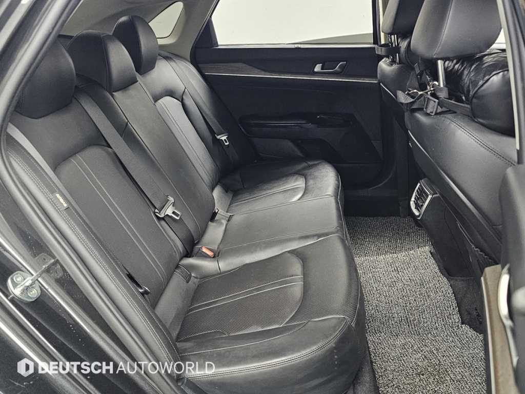 Kia K5 — photo 12