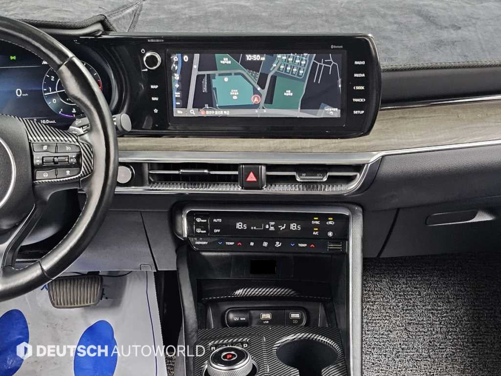 Kia K5 — photo 14