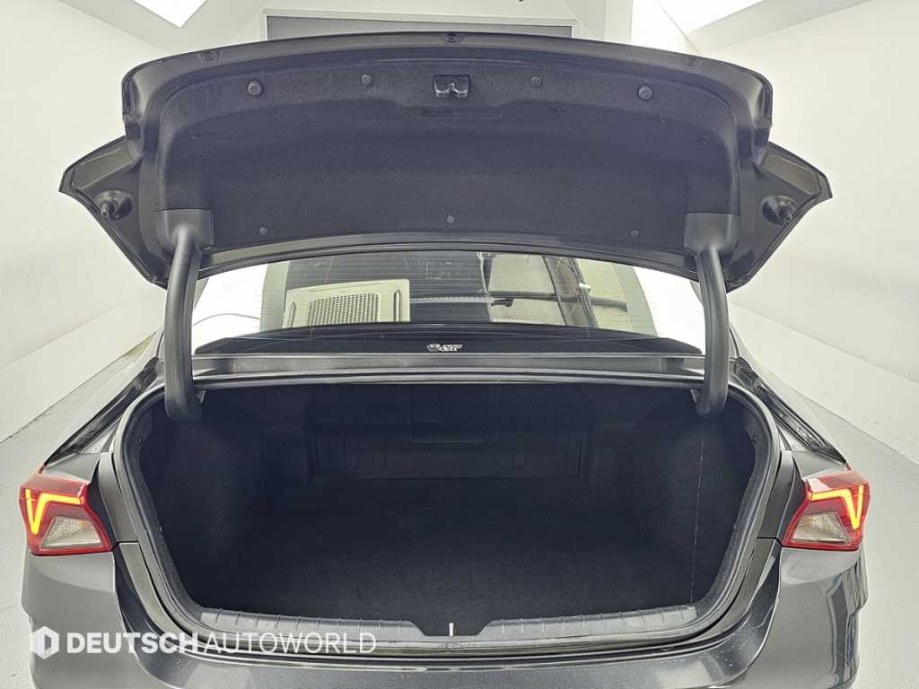 Kia K5 — photo 19
