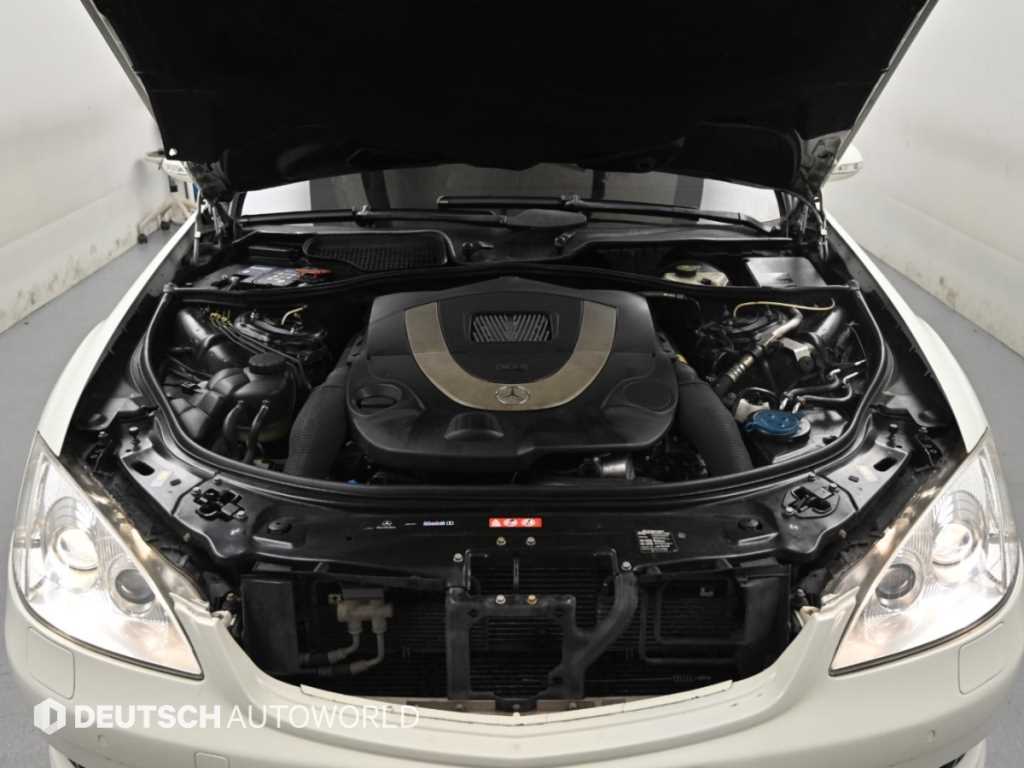 Mercedes-Benz S-Class — photo 06