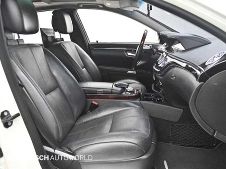 Mercedes-Benz S-Class — photo 10