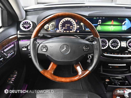 Mercedes-Benz S-Class — photo 13