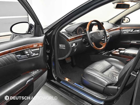Mercedes-Benz S-Class — photo 11