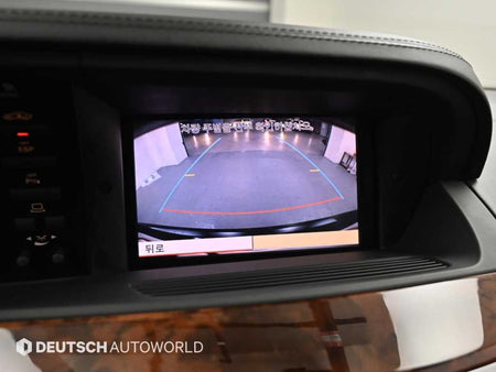 Mercedes-Benz S-Class — photo 15