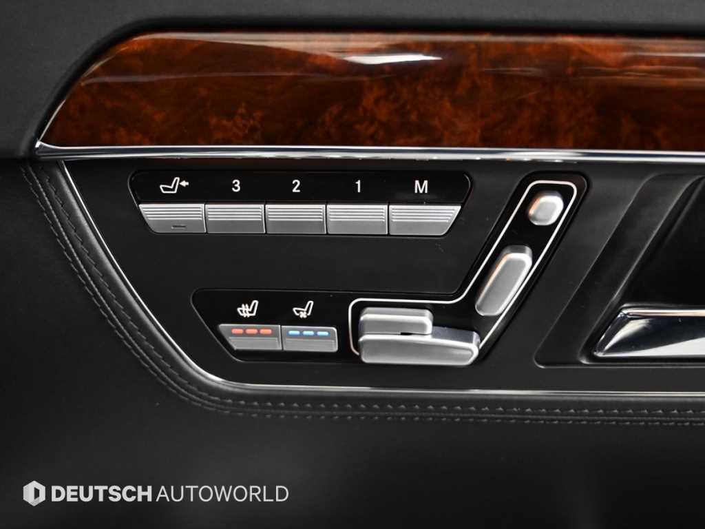 Mercedes-Benz S-Class — photo 16