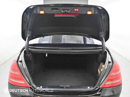 Mercedes-Benz S-Class — photo 20