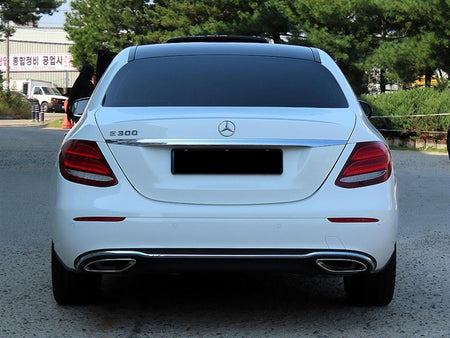 Mercedes-Benz E-Class — photo 04