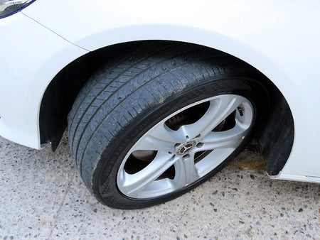 Mercedes-Benz E-Class — photo 20