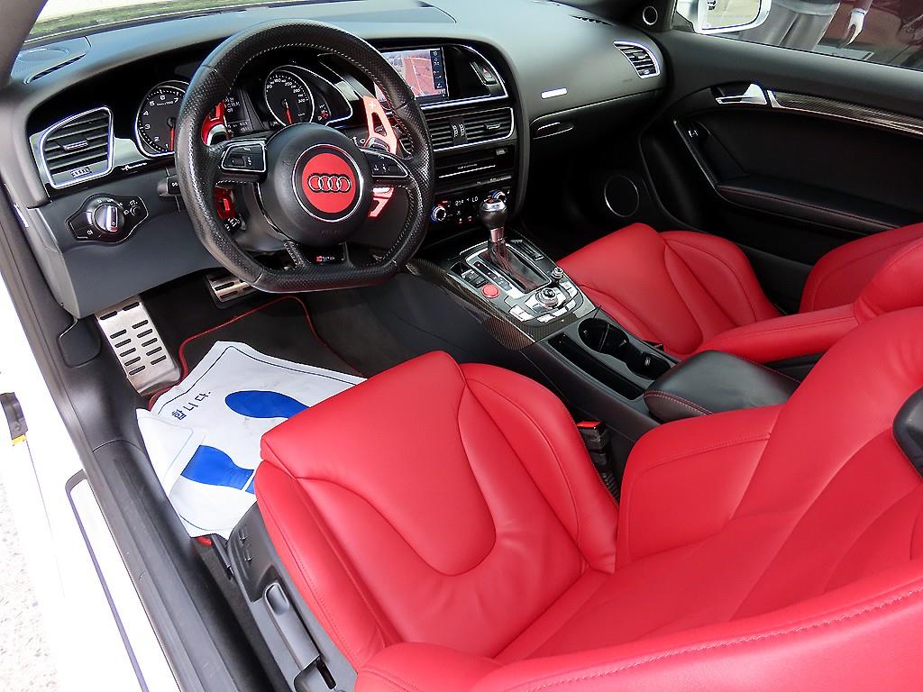 Audi RS5 — photo 07