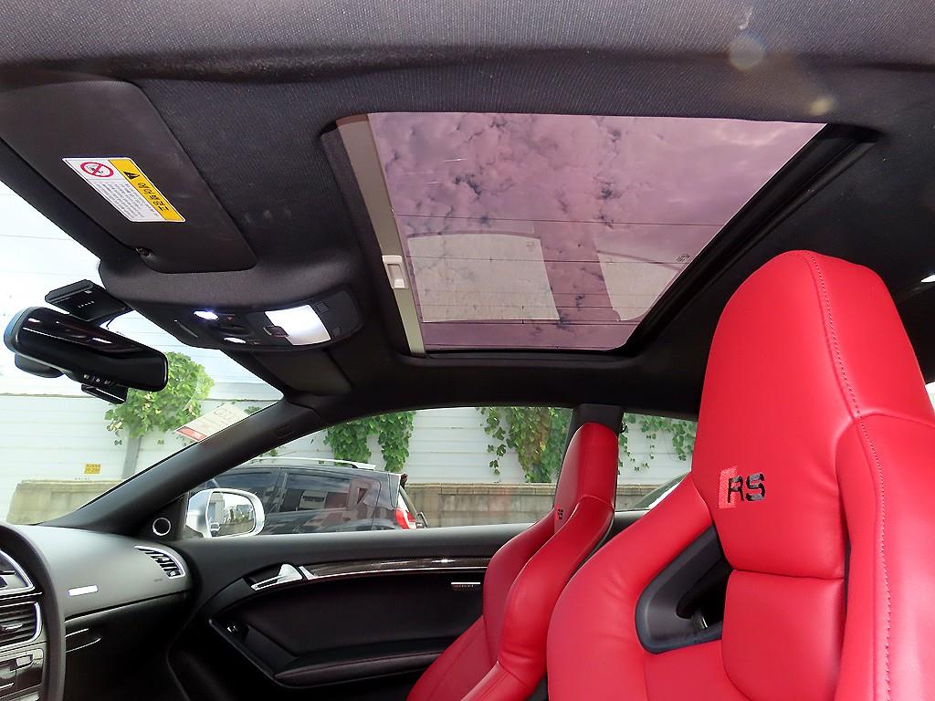 Audi RS5 — photo 16