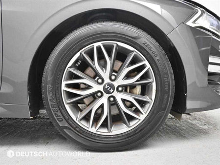 Kia K5 — photo 05