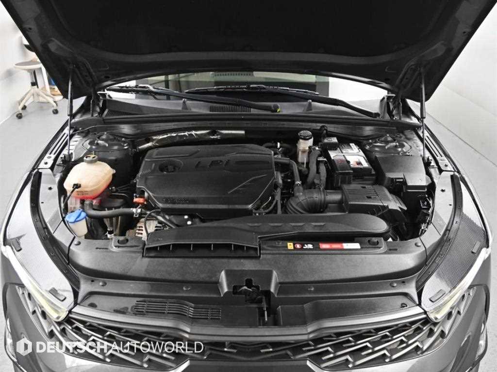 Kia K5 — photo 06