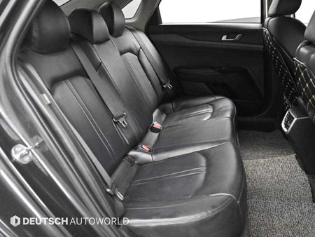 Kia K5 — photo 12