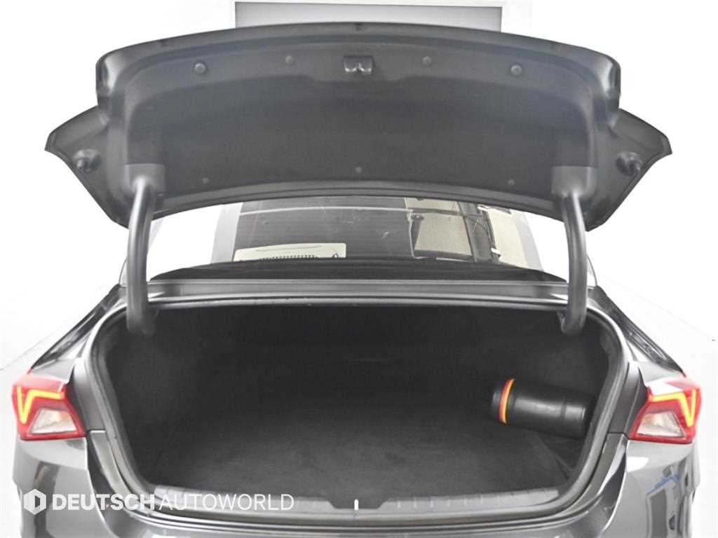 Kia K5 — photo 19