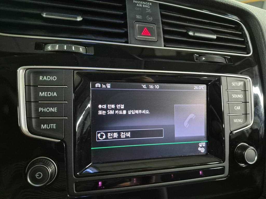 Volkswagen Golf — photo 14