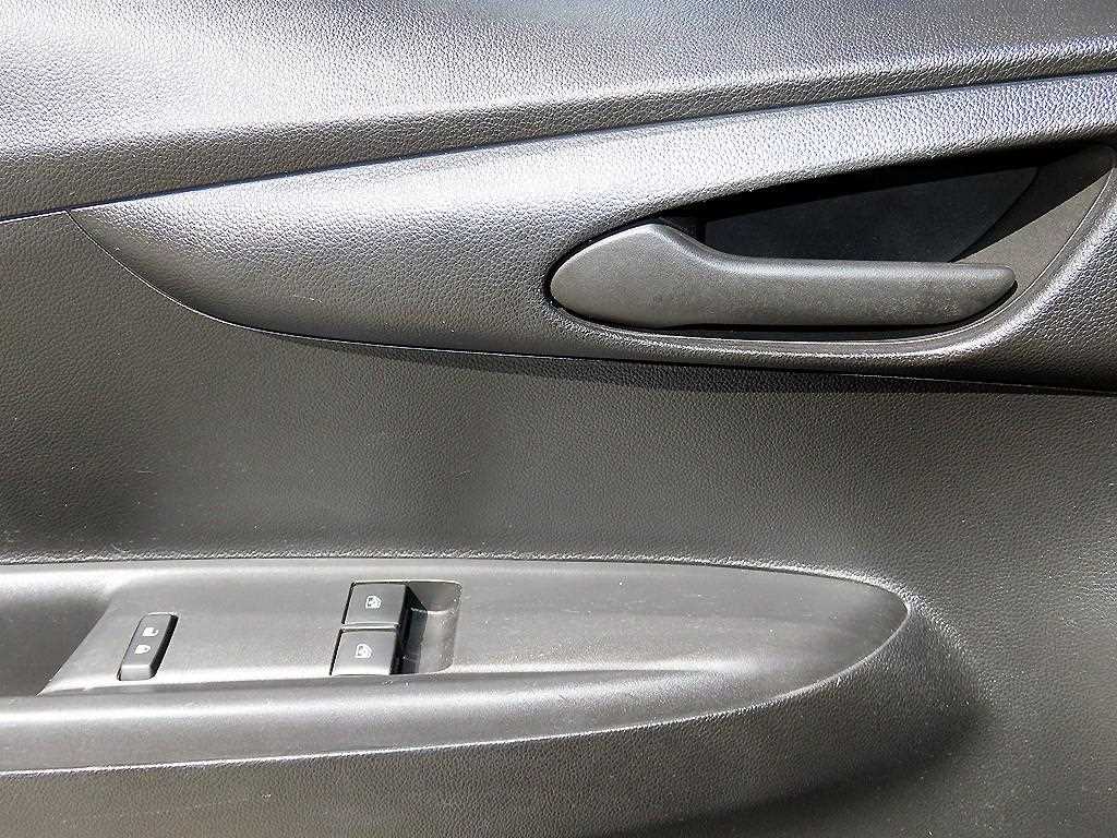 CHEVROLET Spark — photo 12