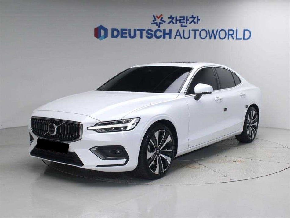 Volvo S60 — photo 01
