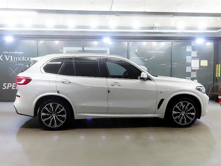 BMW X5 — photo 03