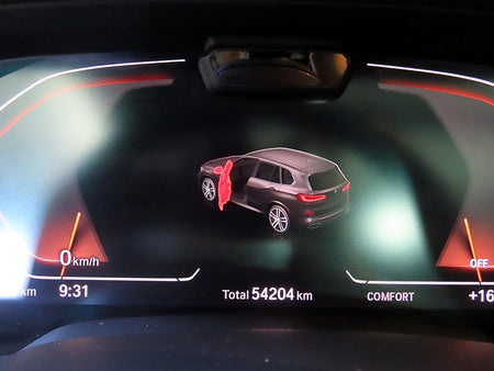 BMW X5 — photo 09