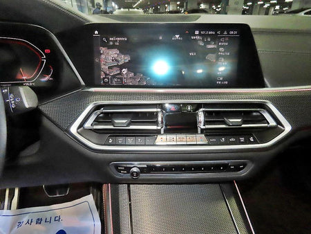 BMW X5 — photo 11