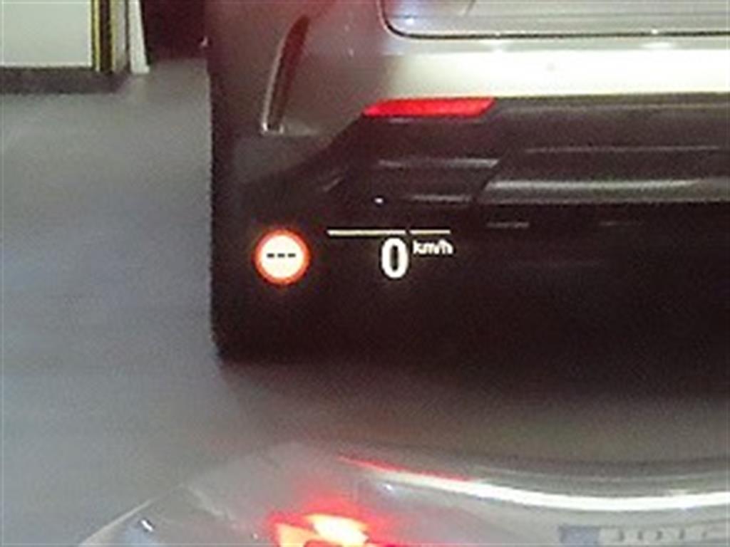 BMW X5 — photo 13