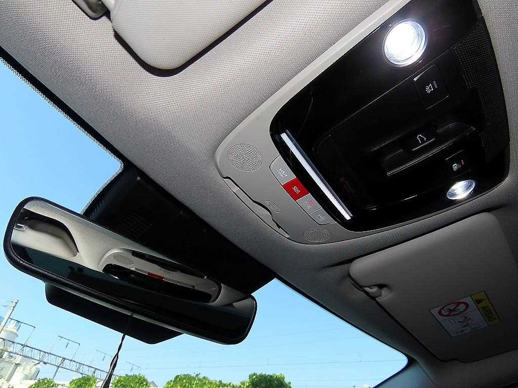 Kia Sportage — photo 14