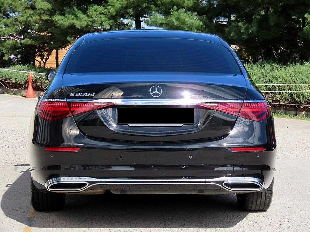 Mercedes-Benz S-Class — photo 04