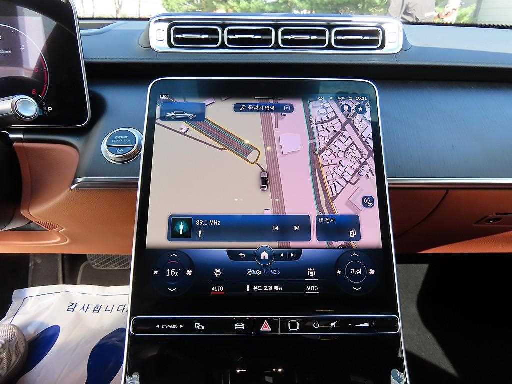 Mercedes-Benz S-Class — photo 13