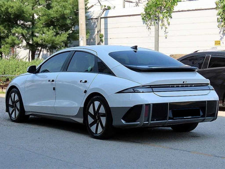 Hyundai Ioniq6 — photo 03