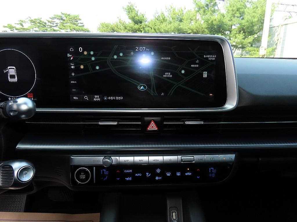 Hyundai Ioniq6 — photo 14