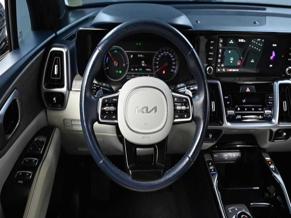 Kia Sorento — photo 13