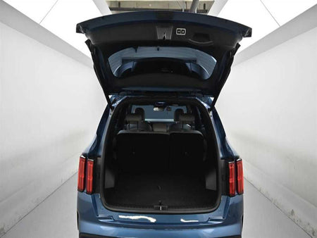 Kia Sorento — photo 19
