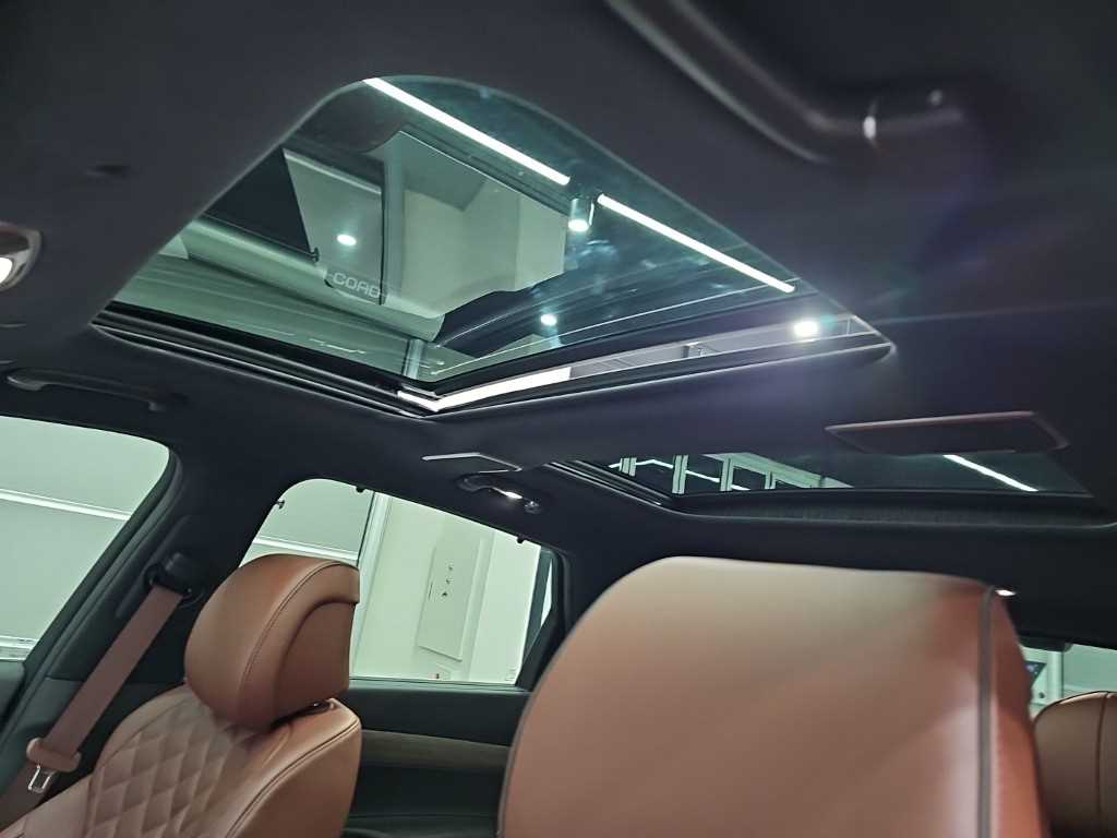 Genesis GV80 — photo 15
