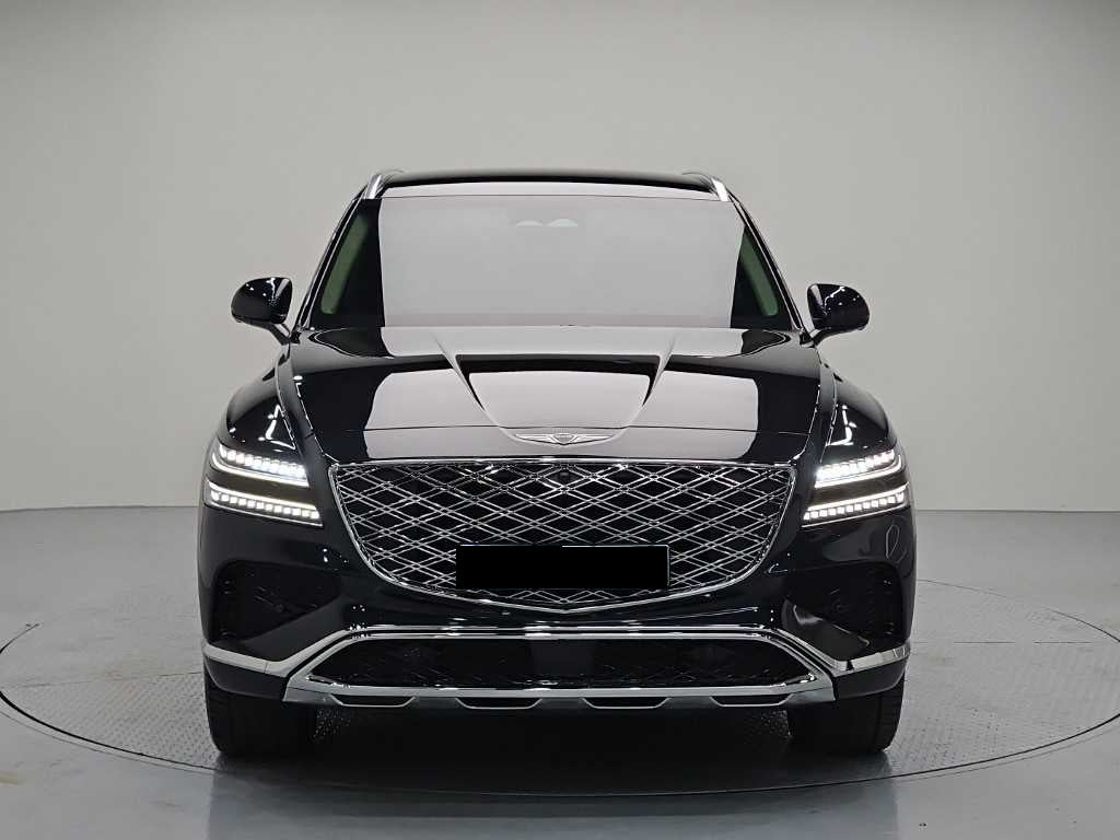 Genesis GV80 — photo 02