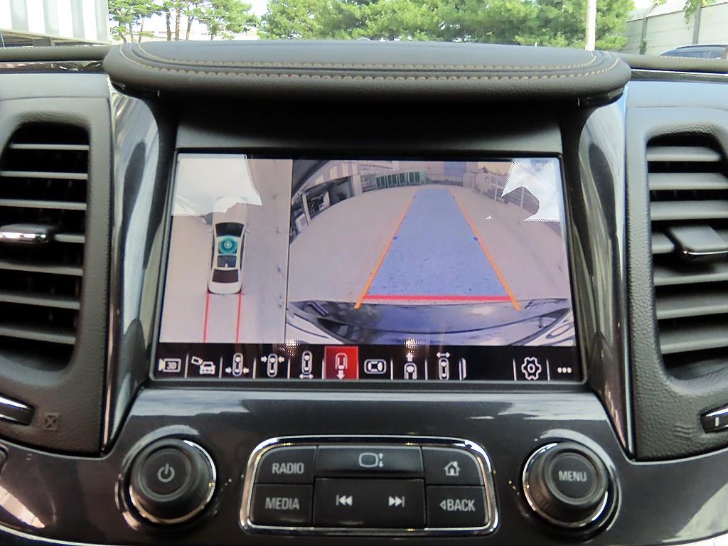 CHEVROLET Impala — photo 15