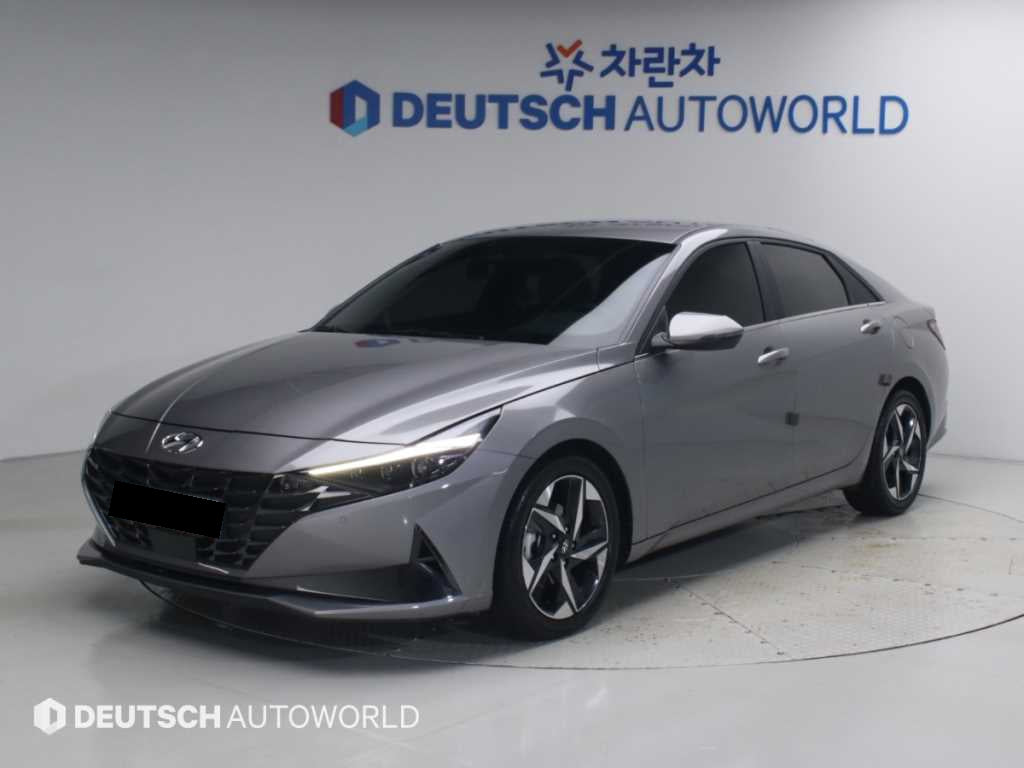 Hyundai Avante — photo 01