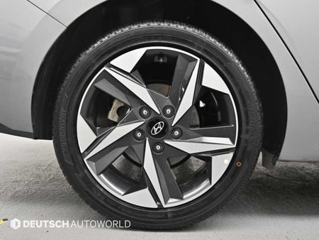 Hyundai Avante — photo 05