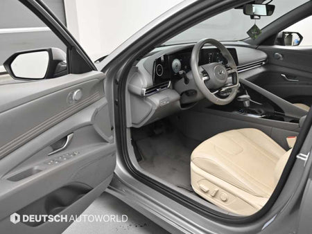 Hyundai Avante — photo 11