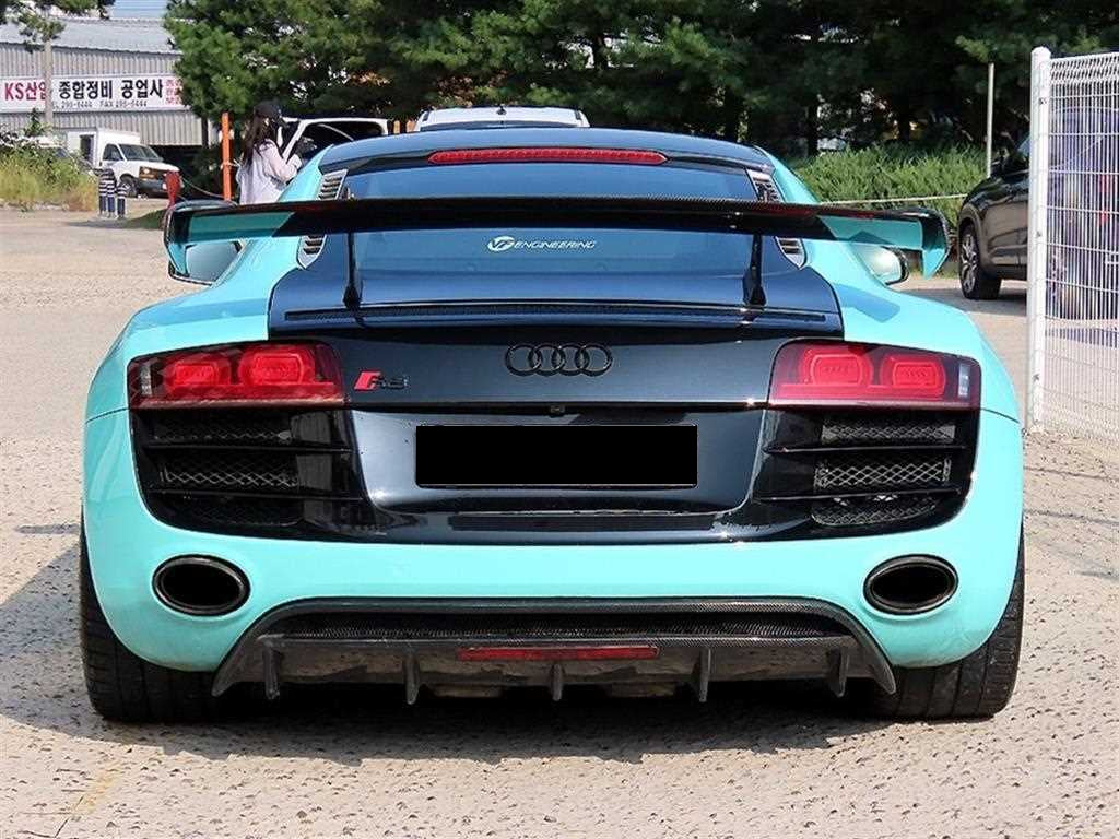 Audi R8 — photo 04