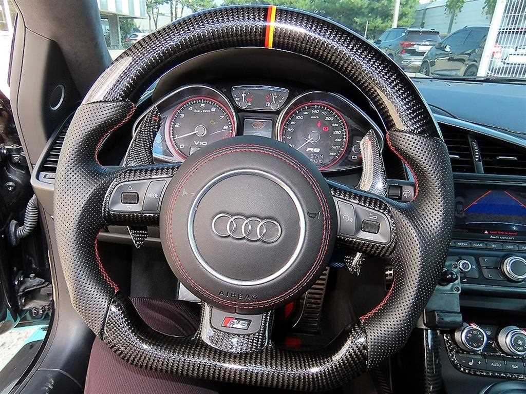 Audi R8 — photo 07