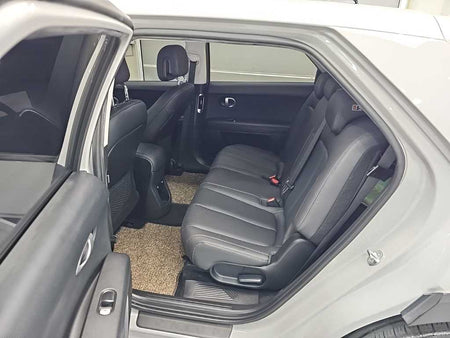 Hyundai Ioniq5 — photo 12