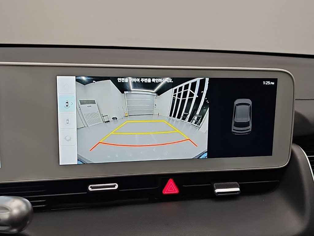 Hyundai Ioniq5 — photo 14