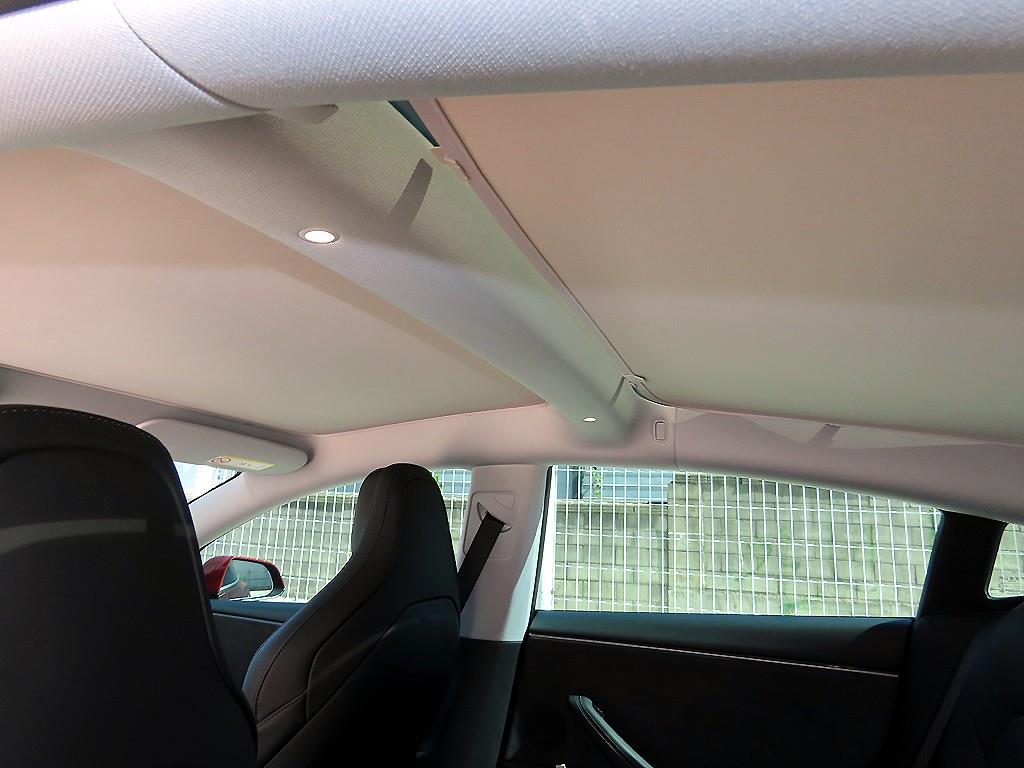 Tesla Model 3 — photo 17