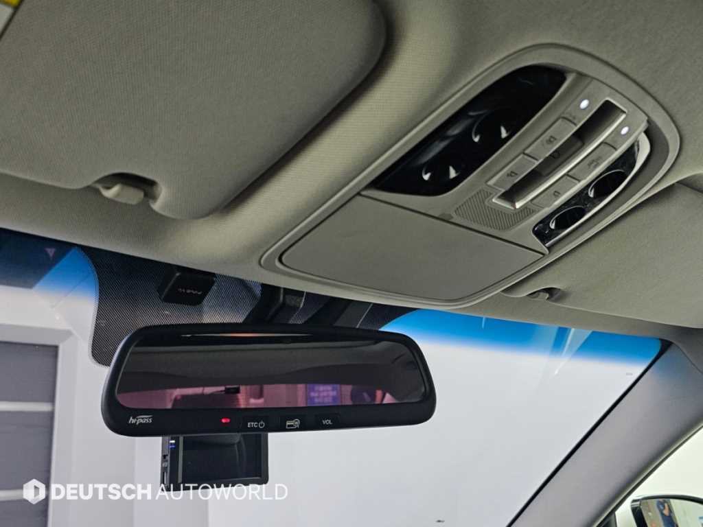 Kia K7 — photo 17