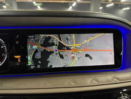 Mercedes-Benz S-Class — photo 10