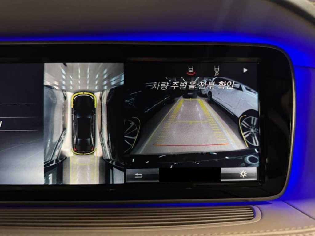 Mercedes-Benz S-Class — photo 11