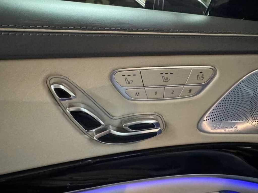Mercedes-Benz S-Class — photo 13