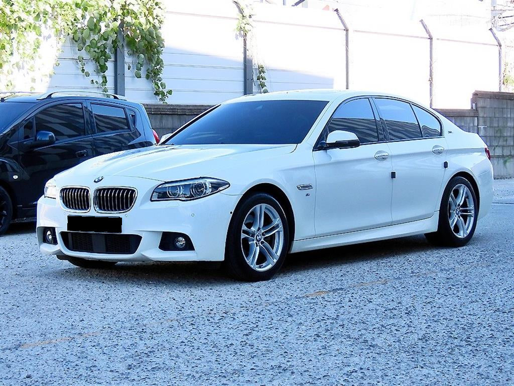 BMW 5-Series — photo 02
