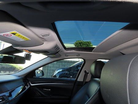 BMW 5-Series — photo 17